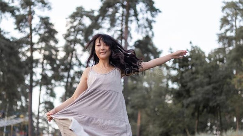 清纯校花：校园生活记录